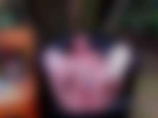 Dionekiss's Live Sex Cam Show