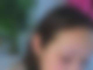 Live cam show with KaraParsons - Moaning on Milfs Live