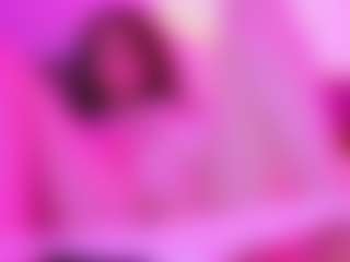 Live cam show with KaraParsons - Thin on Gym Cam Girls