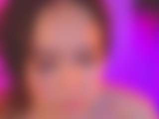 Live cam show with KaraParsons - Moaning on livesuperchat.net