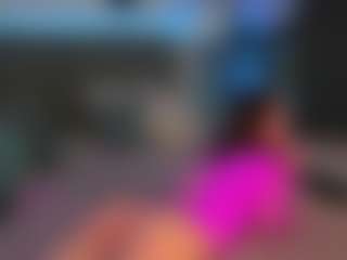 Show de câmera ao vivo com Kira-Moonnn - Vr Sex no Camsoda