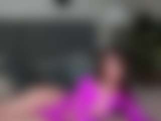 Kira-Moonnn's Live Sex Cam Show