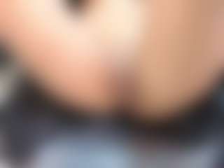 Live cam show with LAURA - Nipple Piercings on iamadamtest123.com