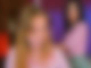 lina-moone's Live Sex Cam Show
