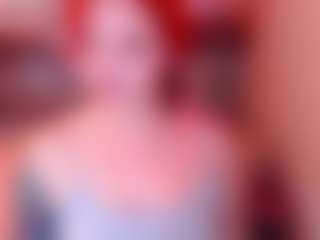 Live cam show with Yuno - Interactive on Stripli.com