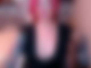 Live cam show with Yuno - Interactive on SquirtSoMuch