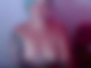 Live cam show with Yuno - Striptease on Camsoda