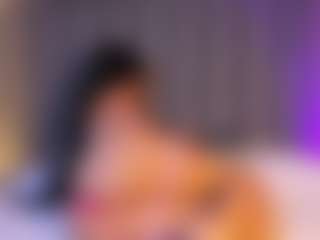 Live cam show with Luna Celeste - Thin on Dare Cams