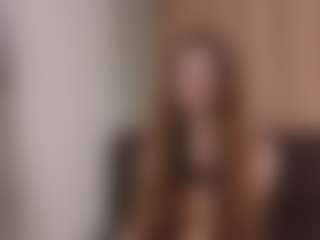 Live cam show with LyriaVespera - Upskirt on pussylord.com