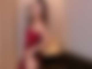 Live cam show with LyriaVespera - Athletic on wildcum.com