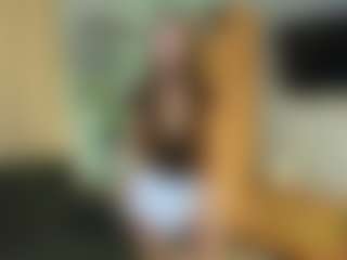 Live cam show with LyriaVespera - Upskirt on madthumbs
