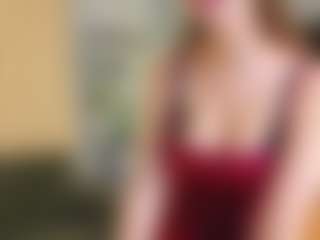 Live cam show with LyriaVespera - Petite on Camsoda