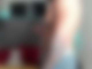 Live cam show with marllon123strong - Living Room on Camsoda Late Night