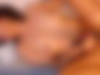 Mia Collins's Live Sex Cam Show