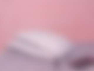 Live cam show with Mia Collins - Nipple Piercings on alttransgirls