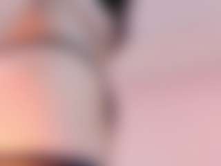 Live cam show with Mia Collins - Tittyfuck on xxxlivecams.org