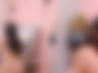 Mia Collins's Live Sex Cam Show