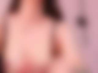 Mia Collins's Live Sex Cam Show