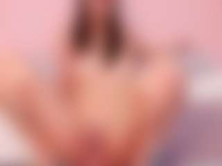 Mia Collins's Live Sex Cam Show
