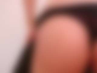 Mia Collins's Live Sex Cam Show