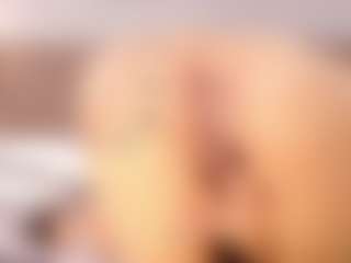 Mia Collins's Live Sex Cam Show