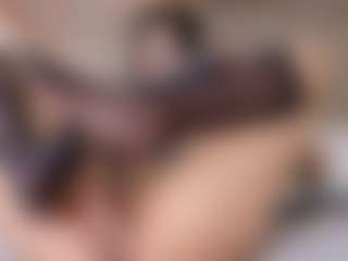 Mia Collins's Live Sex Cam Show