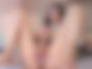 Mia Collins's Live Sex Cam Show