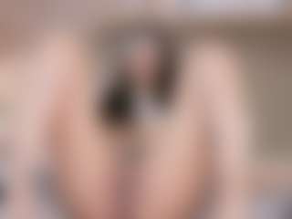 Mia Collins's Live Sex Cam Show