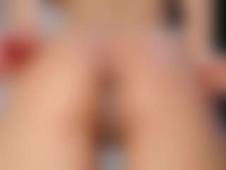 Mia Collins's Live Sex Cam Show