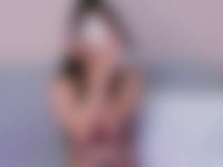 Mia Collins's Live Sex Cam Show