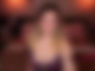 Live cam show with Stacey - Smoking on xplaylive.com