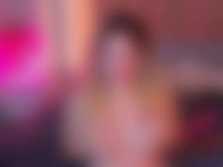 Live cam show with Stacey - Brown Eyes on Camsoda