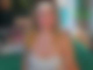 Live cam show with Stacey - Smoking on Camsoda