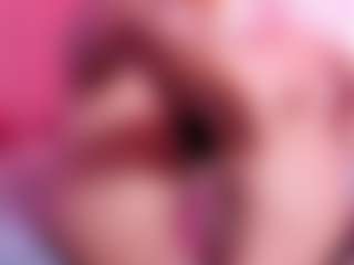Live cam show with Tulipxo - Striptease on xplaylive.com