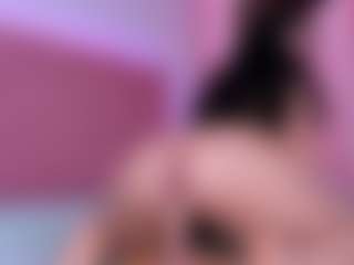 Live cam show with Tulipxo - Gray Eyes on Camsoda