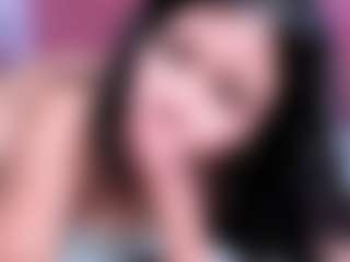 Live cam show with Tulipxo - College Curvy on Camsoda