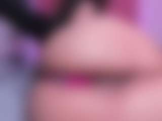 Live cam show with Tulipxo - Strip BBW on CamClone