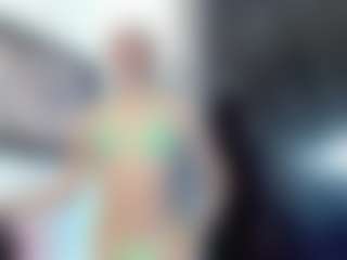 valeria-val's Live Sex Cam Show