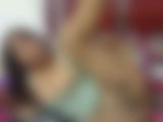 Live cam show with aitana-smith - Body Massage on Gym Cam Girls