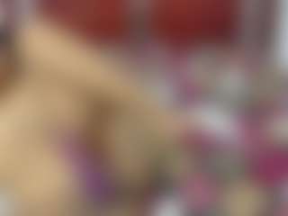 Live cam show with aitana-smith - Body Massage on CamwithHer
