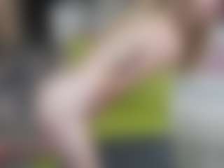 AliceWiss's Live Sex Cam Show