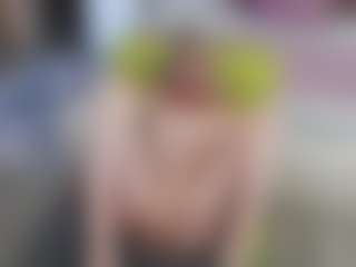 AliceWiss's Live Sex Cam Show