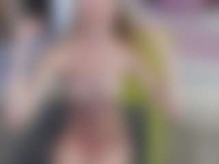 AliceWiss's Live Sex Cam Show