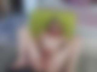AliceWiss's Live Sex Cam Show