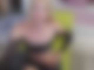 AliceWiss's Live Sex Cam Show