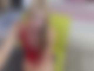 Live cam show with AliceWiss - Petite Toys on Camsoda
