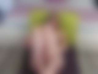 Show live cam dengan AliceWiss - Athletic Spank di Camsoda