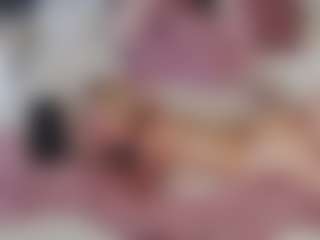 AliceWiss's Live Sex Cam Show