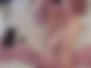 AliceWiss's Live Sex Cam Show