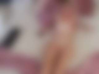 AliceWiss's Live Sex Cam Show